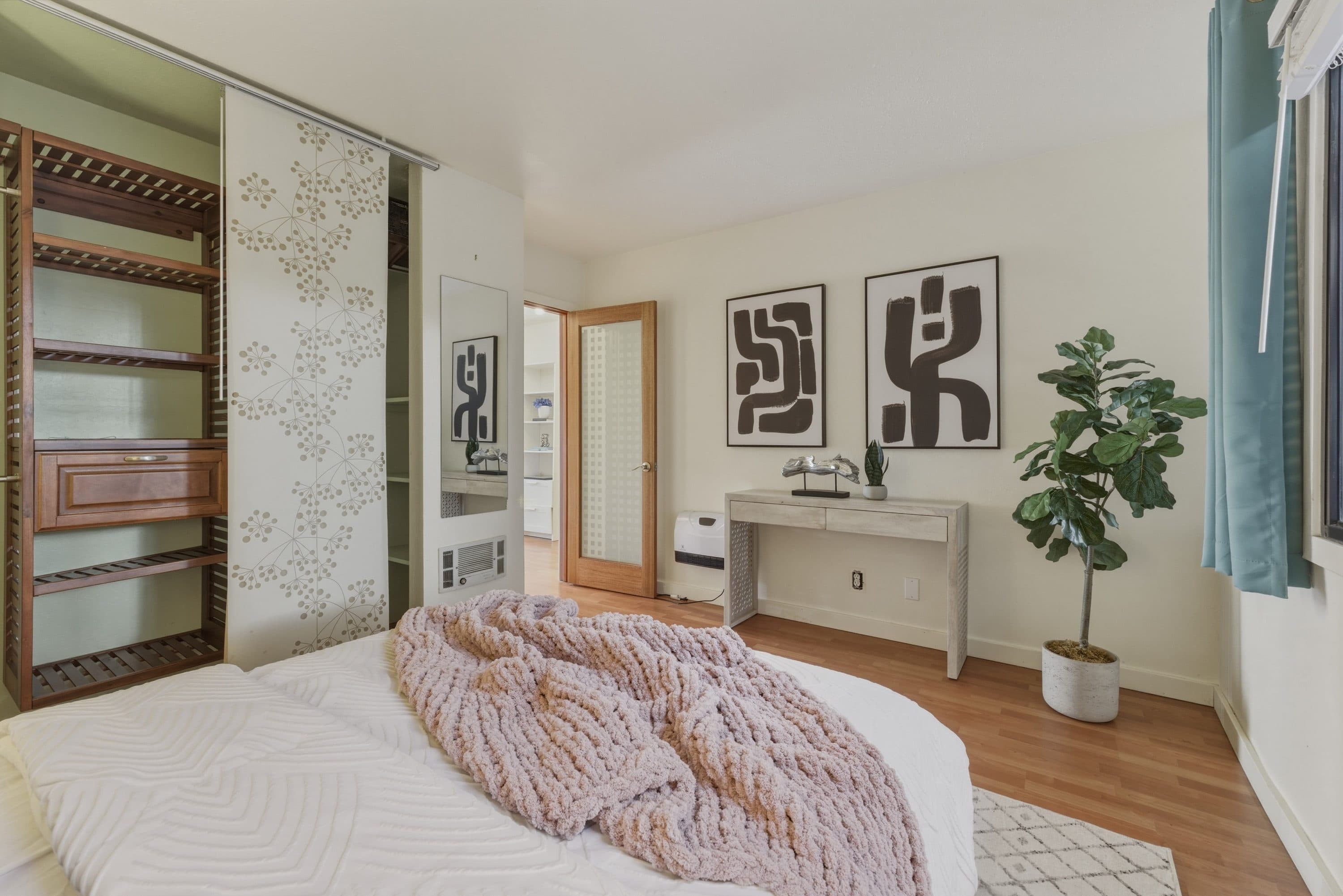 5 Embarcadero West #126, Oakland, CA 94607